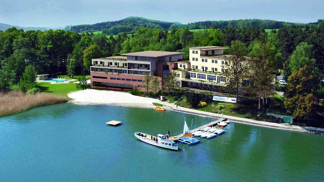 Step dokončil rekonstrukci a dostavbu hotelu Port na Máchově jezeře