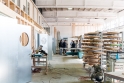 Podzim v Devoto: nový showroom, výrobní hala, dřevostavby i sprchové systémy