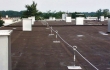 Bezpečnost při práci na plochých a šikmých střechách