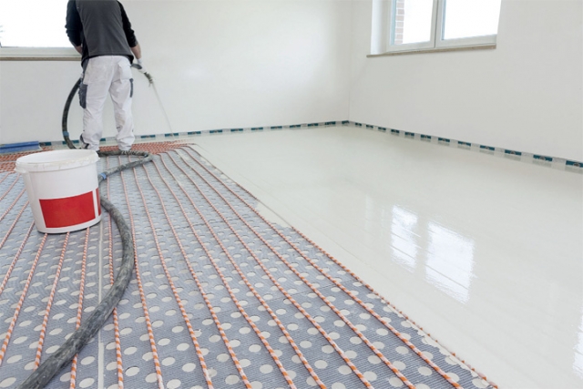 Podlahové vytápění REHAU – komfort v podobě moderní regulace