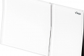 Designová ovládací deska pro vzdálené splachování Viega Visign for More 200 ve verzi z kvalitního tvrzeného bezpečnostního skla v barvách temně černá a alpská bílá. (foto: Viega)