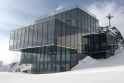 Při výstavbě restaurace ICE Q v rakouském lyžařském centru Sölden byly použity kvalitní hliníkové fasádní systémy německé firmy RAICO.