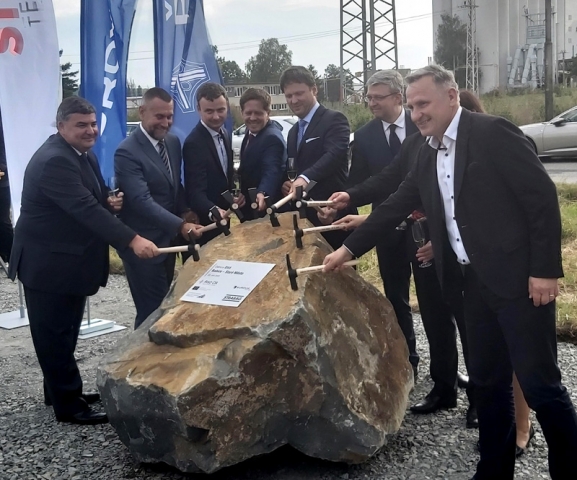 Ředitelství silnic a dálnic zahajuje ve středu 23. září výstavbu dálnice D55 Babice – Staré Město.