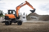 Doosan uvádí na trh nové kolové rypadlo DX57W-7