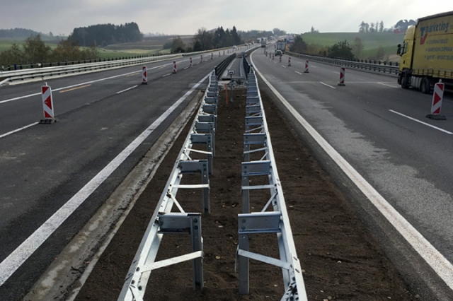 Na modernizovaný úsek dálnice D1 Koberovice – Humpolec se vracejí práce. Ilustrační foto