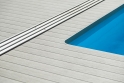 Terasová prkna GARDEN Deck odstínu Rustic Inox se skvěle hodí k bazénům.