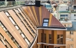 Nový penthouse v historické Vídni využívá elektricky ovládaná střešní okna