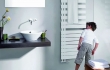 Asymetrické koupelnové radiátory Zehnder: dynamický výkon a praktický design v souladu
