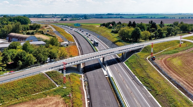 Dálnice D35 Křelov – Slavonín: poslední dílek obchvatu Olomouce 