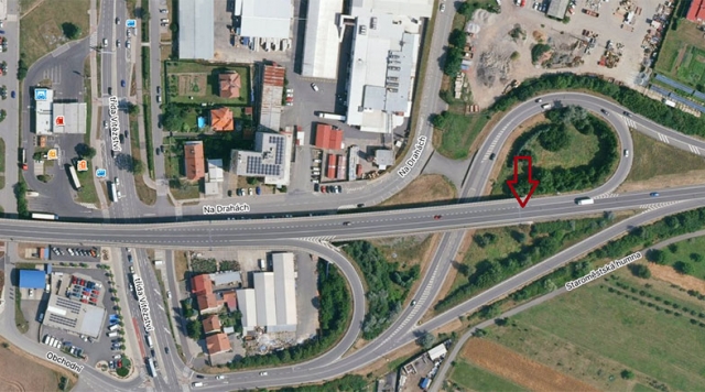 Omezení provozu na I/50 v Kunovicích kvůli poškozenému mostnímu závěru